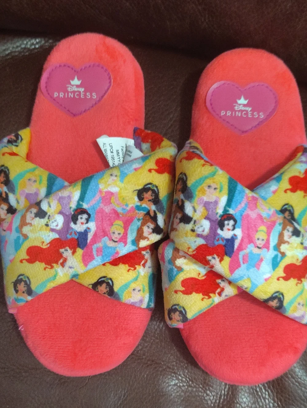 Prince Kids Coral Red Plush Slides, Size 1 $25